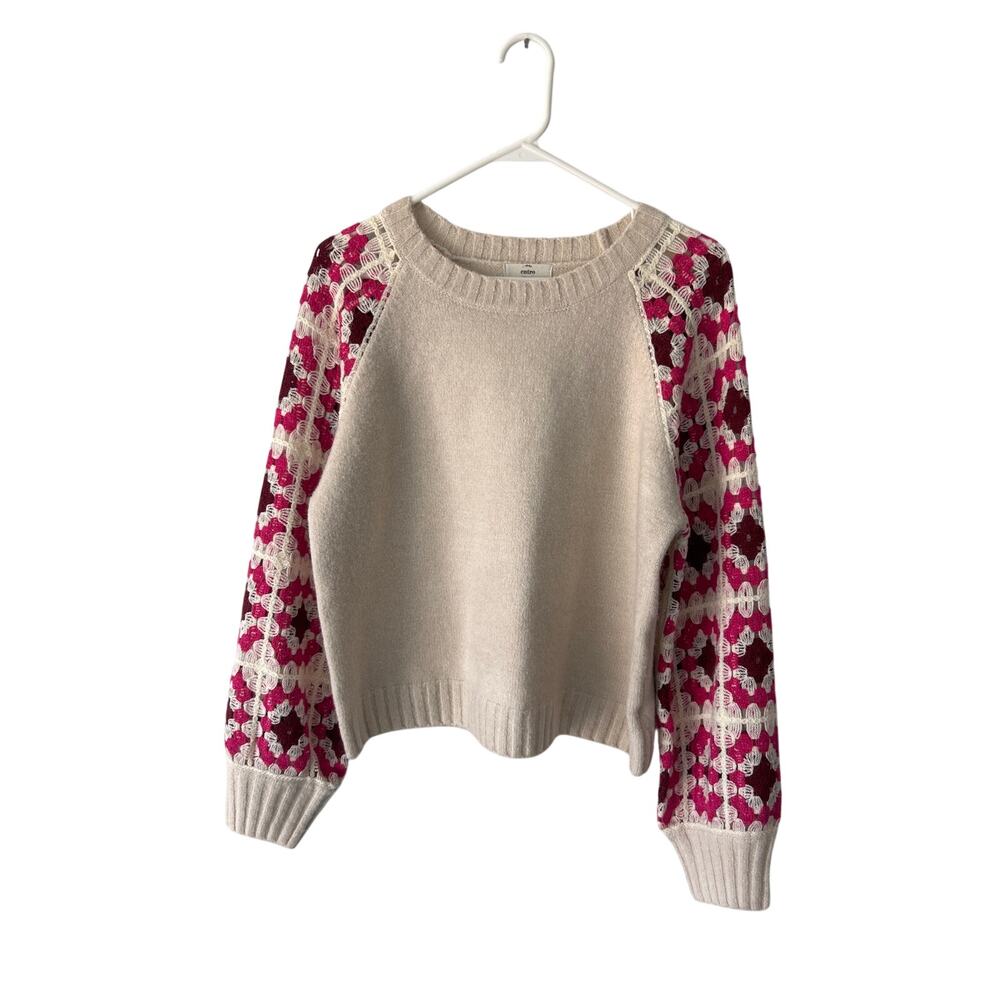 Entro Cream and Pink Crochet Sleeves Sweater Large